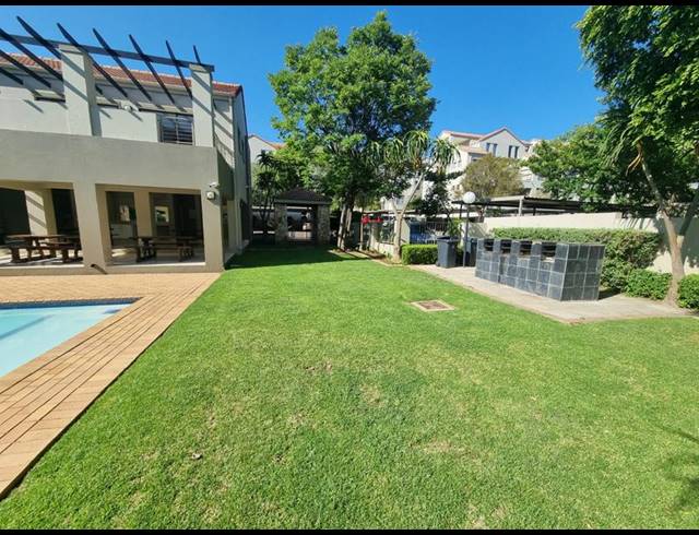 1 BEDROOM APARTMENT FOR SALE IN PAULSHOF EXT
